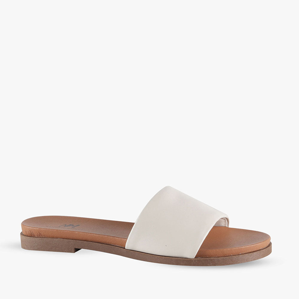 Buy Womens White Sandals Online At Famous Footwear